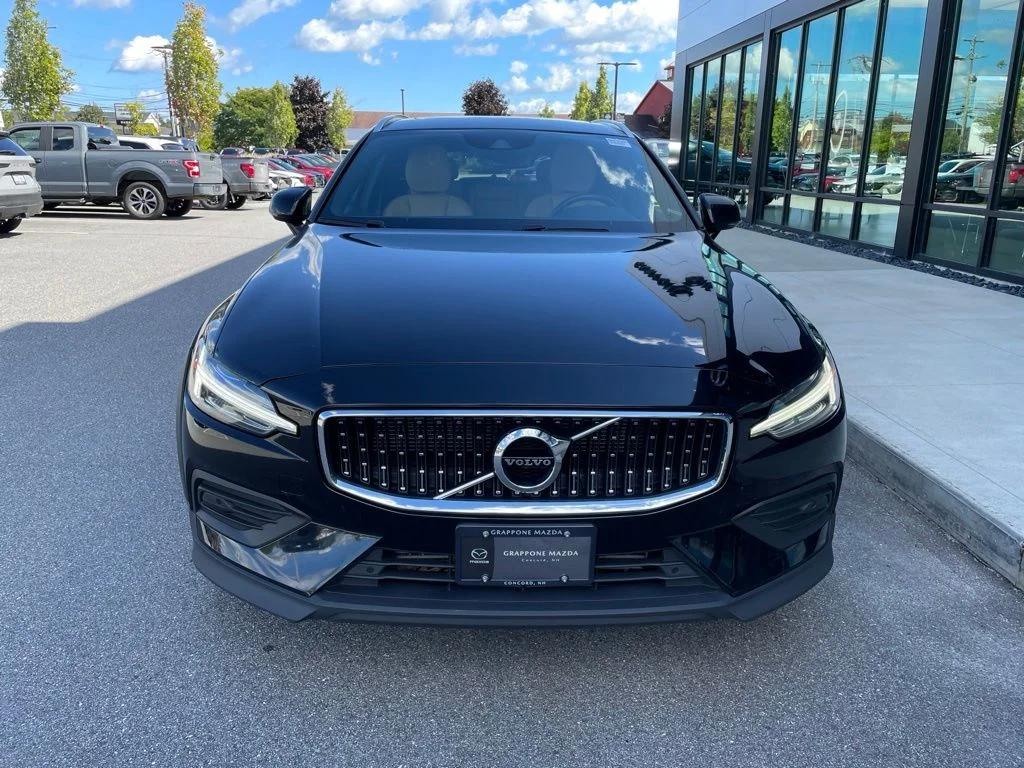 volvo v60 cross country 2020 YV4102WK9L1048245 image volvo v60 cross country 2020 YV4102WK9L1048245 image